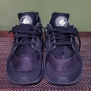 Nike Air Huarache Men US 11 Black/Black